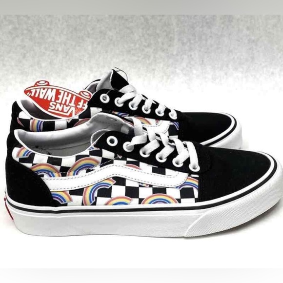 NIB NWT Vans Rainbow Checkerboard Ladies Sneakers Size 7 IOB - Picture 4 of 10